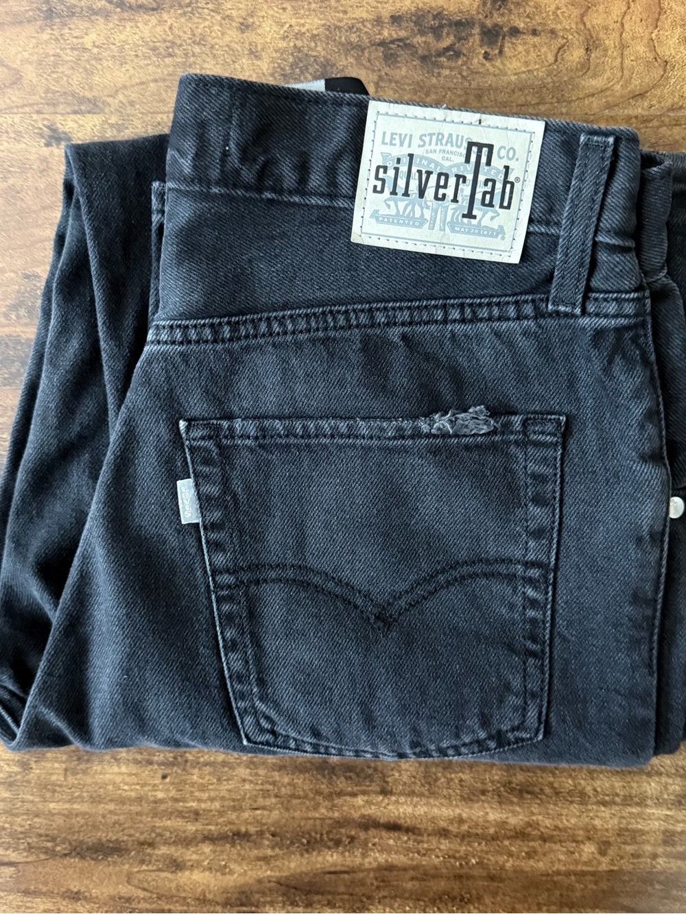 Levi's SilverTab '94 Baggy Black Dark Wash Distressed Denim Jeans 29x29